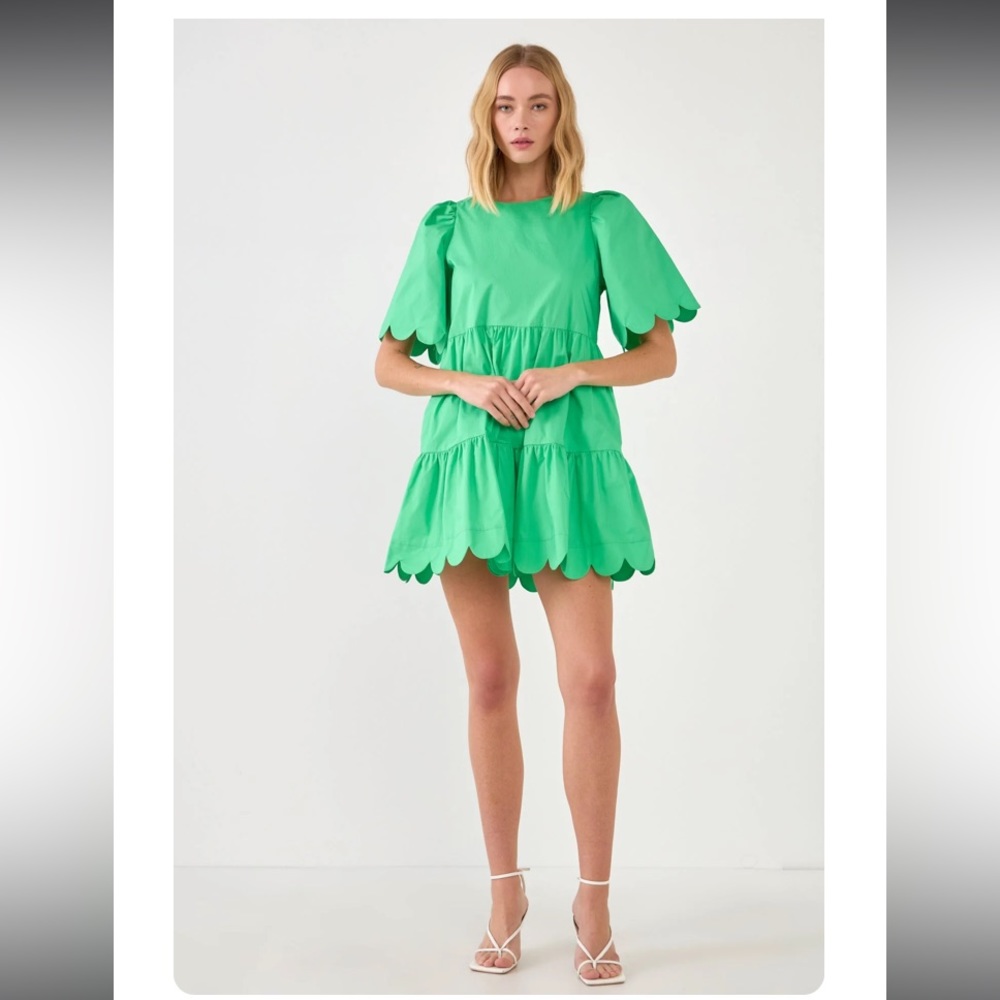 Medium English Factory green dress